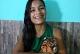 Novo vídeo da Ester tigresa dando o cu gostoso