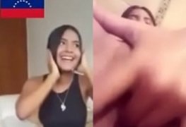 Vídeo Nudes da venezolana novinha se masturbando que caiu na web