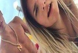 Video Isis novinha carioca caiu na net fazendo sexo amador no carro